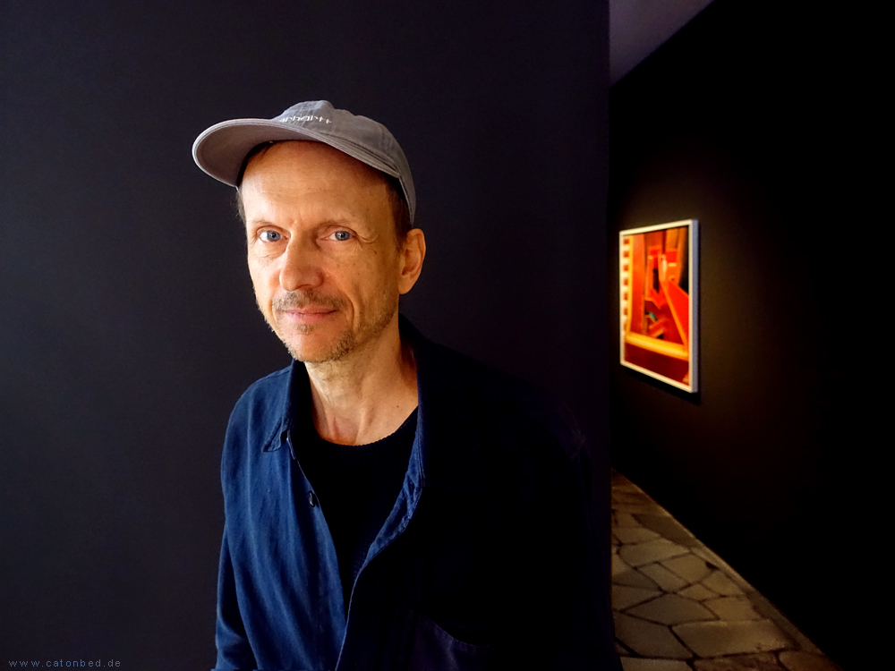 Julian Rosefeldt, deutscher Filmkünstler und Regisseur 