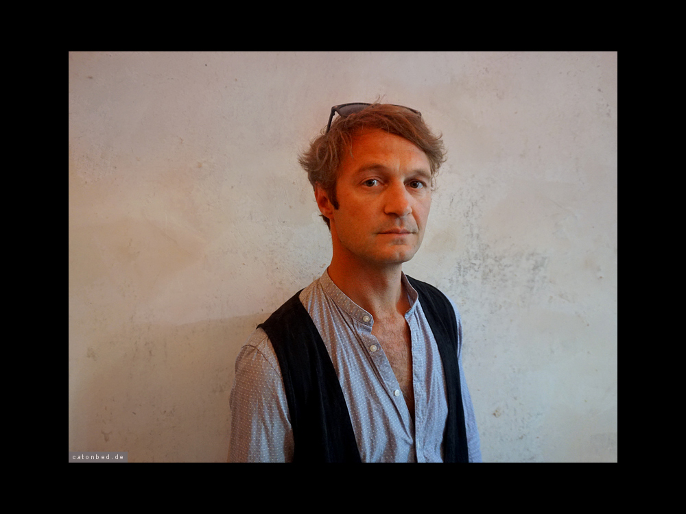 Gregor Graciano Regie - My fake birthday