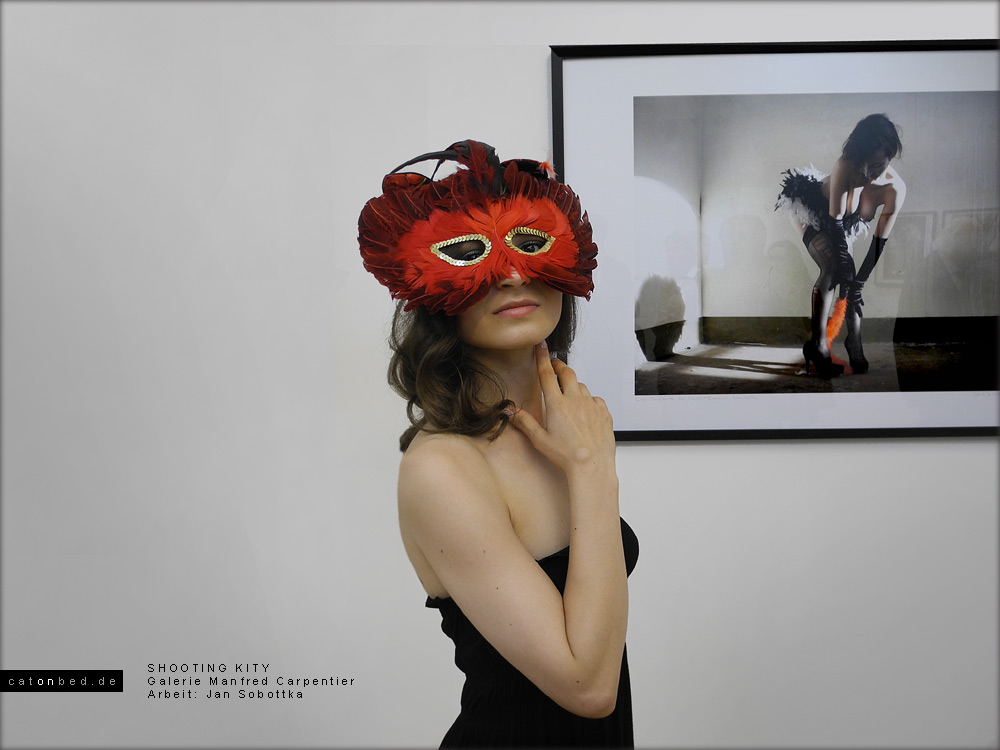 Kitty Wild, Shooting Kitty