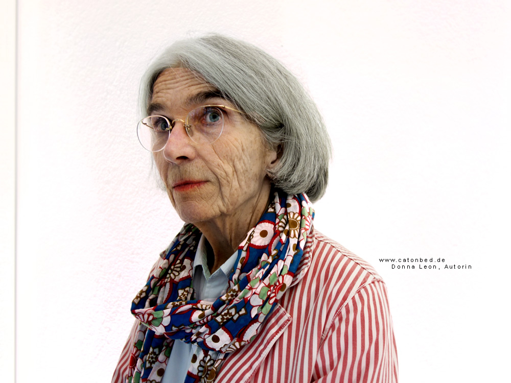 Donna Leon, Author