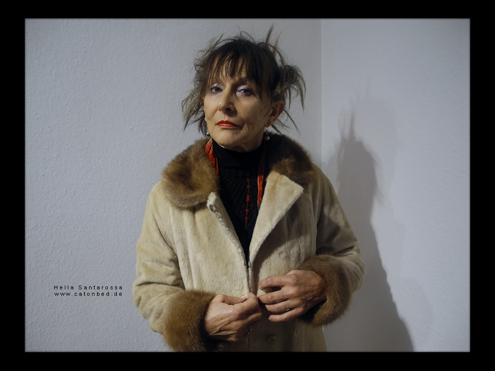 Hella Santarossa, Portrait am 1.1.2014