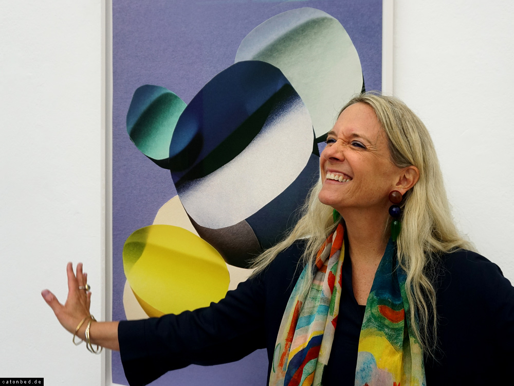 Jessica Backhaus in ihrrer Ausstellung The Nature of Things