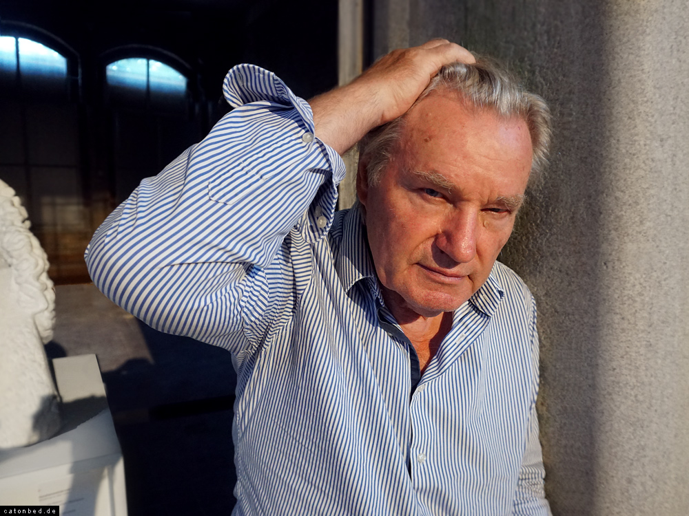 Der Künstler Ernst Vollant