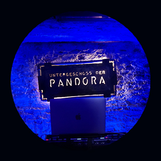 Pandora 